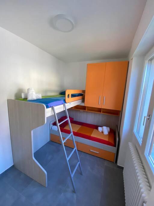 Casa Mattia Apartment Bellano Exterior photo